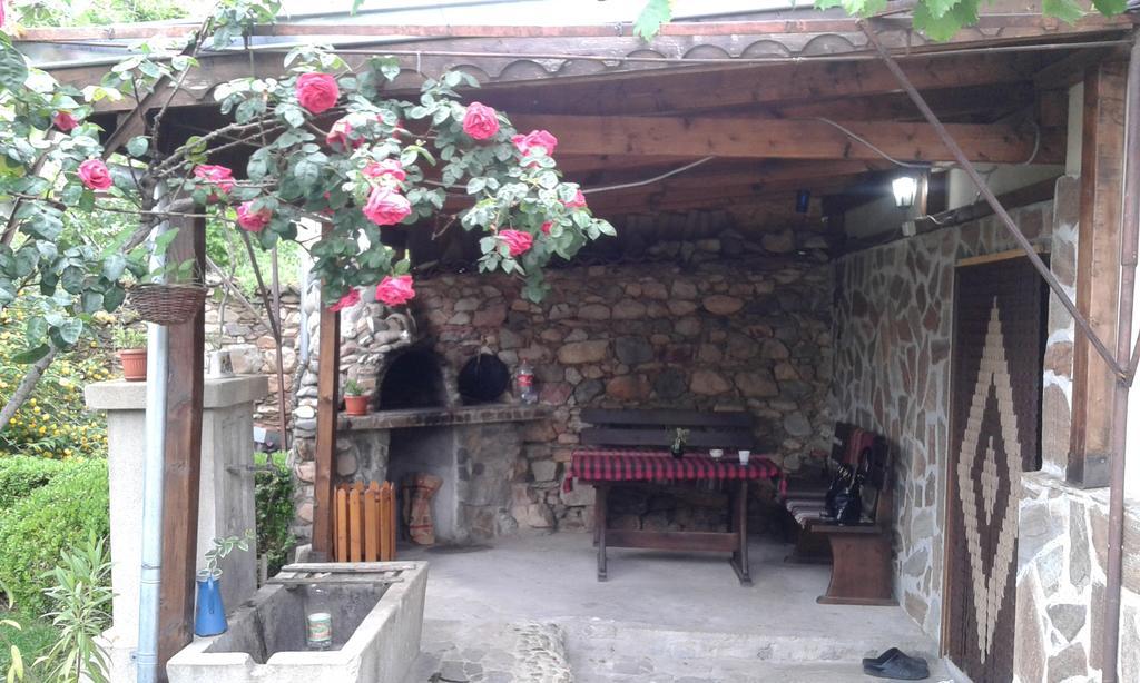 הוילה The House In שיפקה מראה חיצוני תמונה